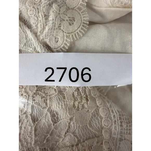 Max and Riley Size M Floral Lace Flat Front Shorts Ivory Button Zip Pockets - Picture 11 of 11